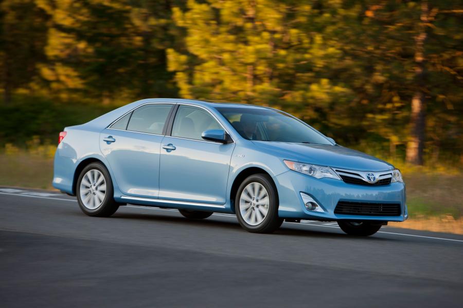  Toyota Camry Hybrid 2012 года  (фото 49 из 71)